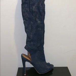 Knee high denim heels!